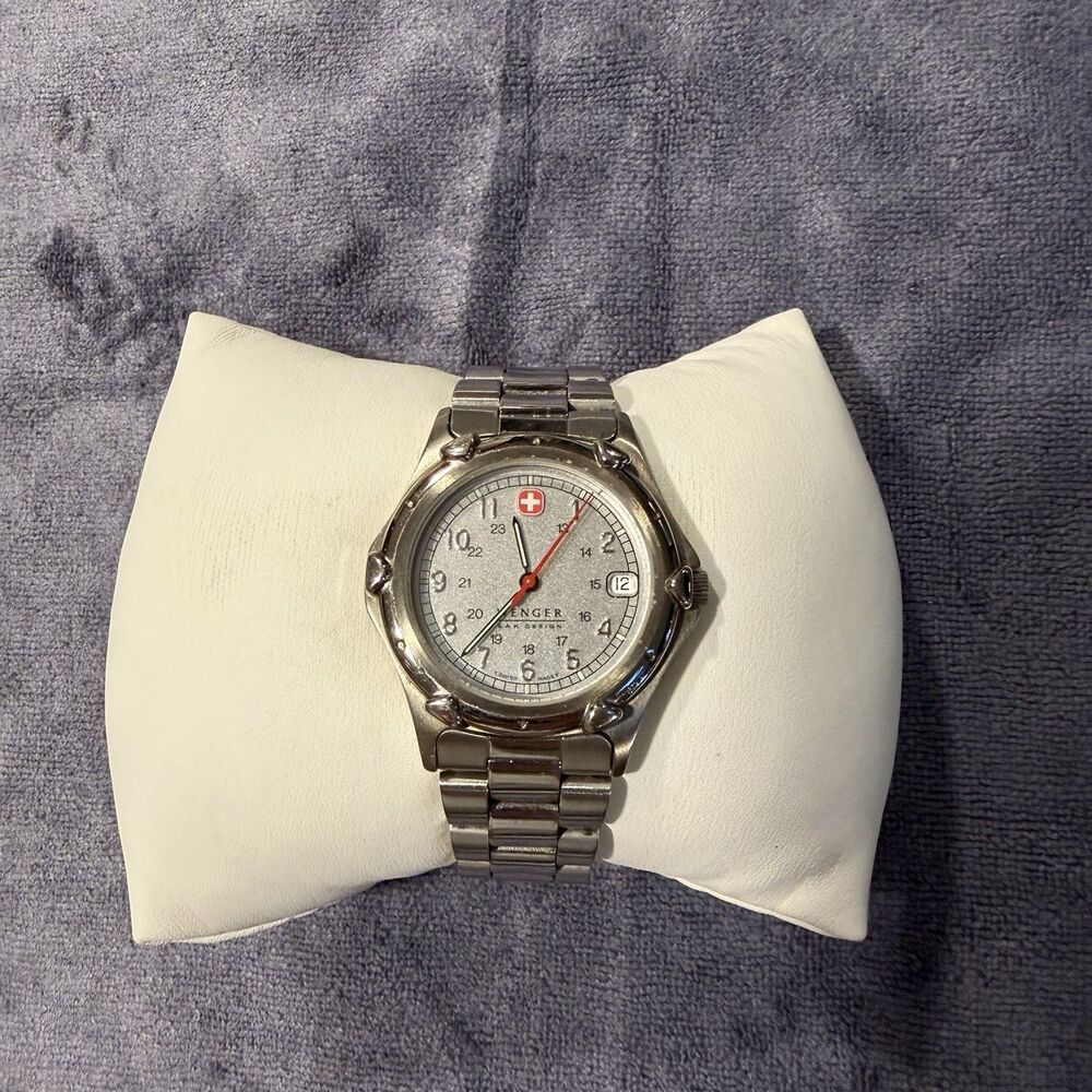 Wenger S.A.K. Design Men's Swiss Quartz Watch White Dial Date 100M Steel